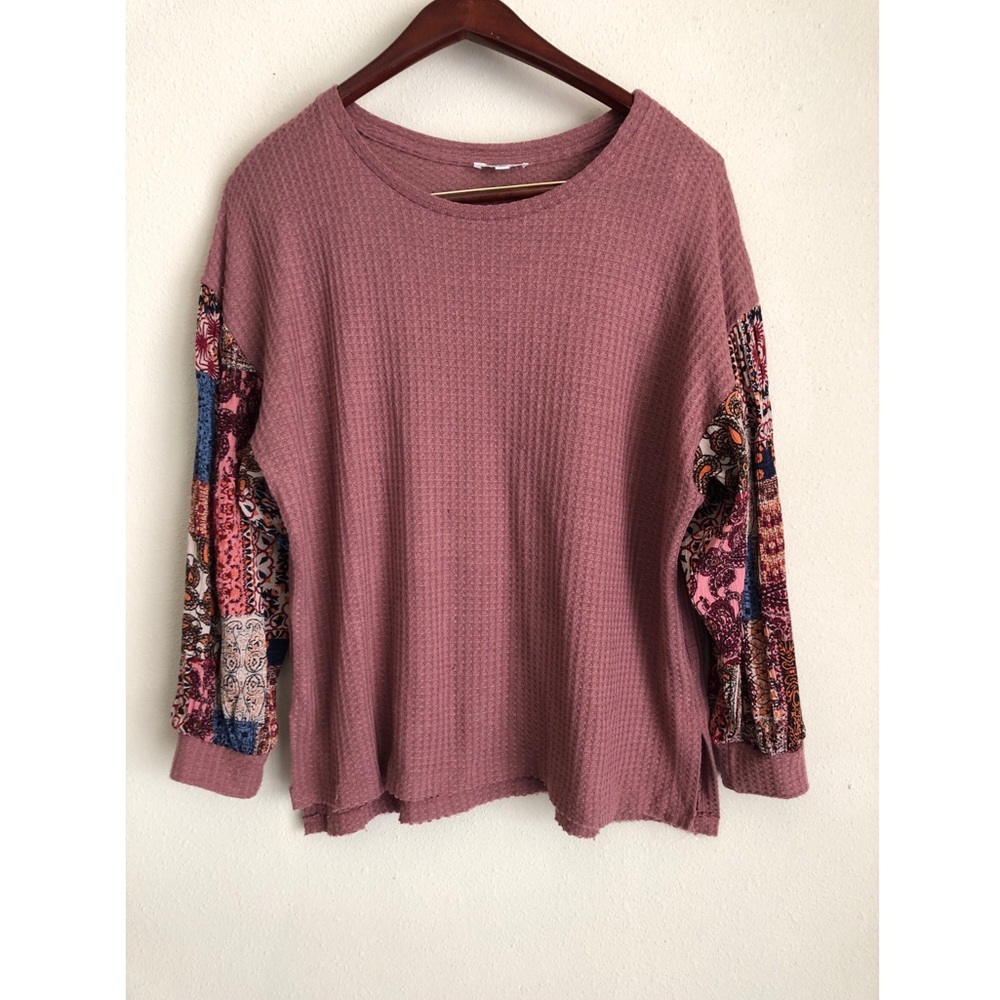 Umgee Paisely Printed Sleeve Waffle Knit Top